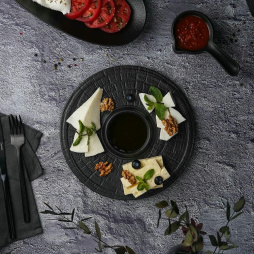 Блюдо круглое d 25 см c емкостью для соуса Black Raw Stellar P.L. Proff Cuisine [1]