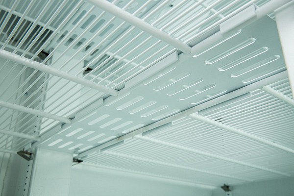 Купить холодильный шкаф кухонный polair dm114sd-s 2.0 (белый, обрамл.черн)