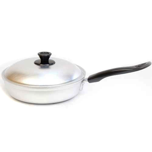 Купить сковорода 26см. с пластмасовой ручкой, металической крышкой