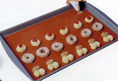 Купить коврик для выпечки 40*30 см. силиконовый красный (rrus) /1/